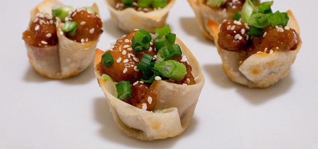Sesame Chicken Wonton Cups