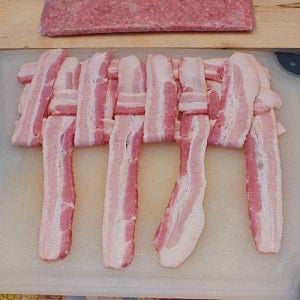 making a bacon weave