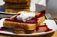french toast raspberry sauce FI2