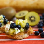 golden kiwi and blueberry bruschetta fi1