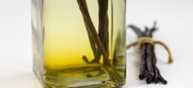 Vanilla Extract – Make your own!