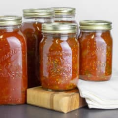 Step by step guide to making your own home made sweet country style chili sauce. This recipe is three generations old and oh so tasty!