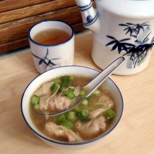 An easy recipe of wonton soup, made with frozen wontons and a deep, rich broth of soy sauce, star anise, cinnamon, ginger and garlic.