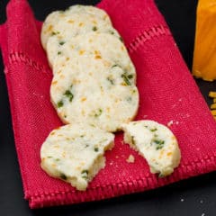 Minced jalapeno pepper and grated cheddar cheese are mixed with shortbread cookie dough to create this savory cookie recipe. These icebox cookies are chilled, cut and then baked.