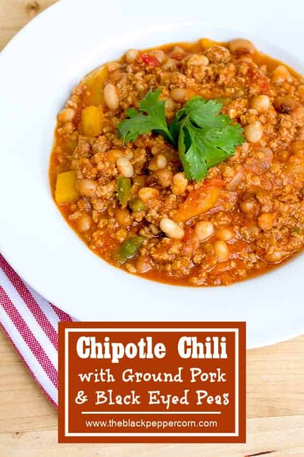 A smokey chili recipe made with ground pork, black eyed peas, yellow peppers and jalapenos. Chipotle powder and smoked paprika provide a deep smokey flavour.