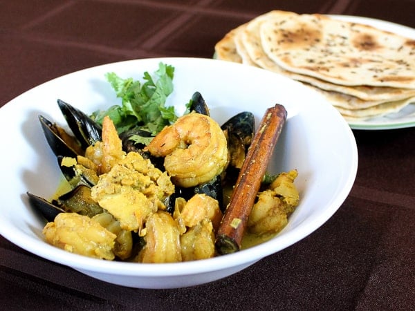 How to make Indian Curry with Fish, Shrimp and Mussels