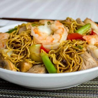 Easy to make classic Chinese stir fried noodles. This chow mein has pork and shrimp along with peppers, celery, green onions and more.