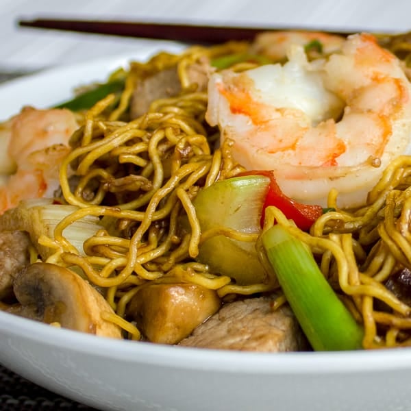 Shrimp and Pork Chow Mein Recipe - Easy to make classic Chinese stir fried noodles. This chow mein has pork and shrimp along with peppers, celery, green onions and more.