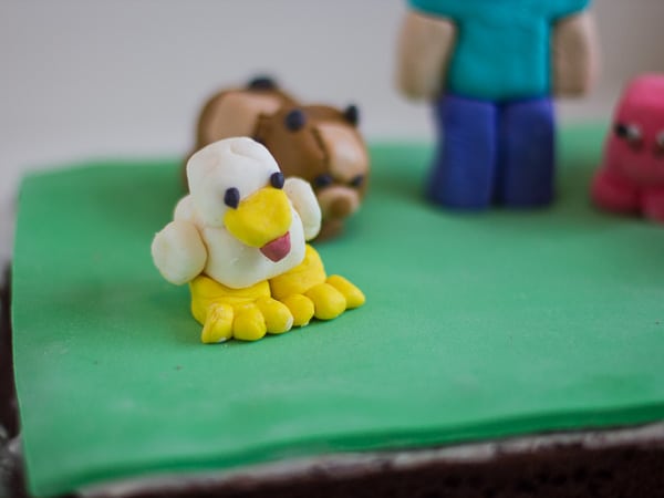 minecraft cake chicken-2