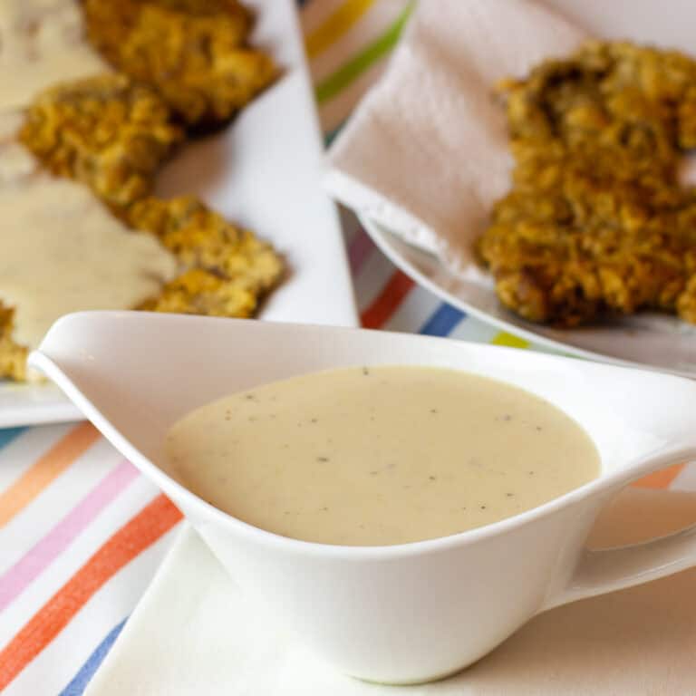 Country Gravy Recipe How to make homemade The Black Peppercorn