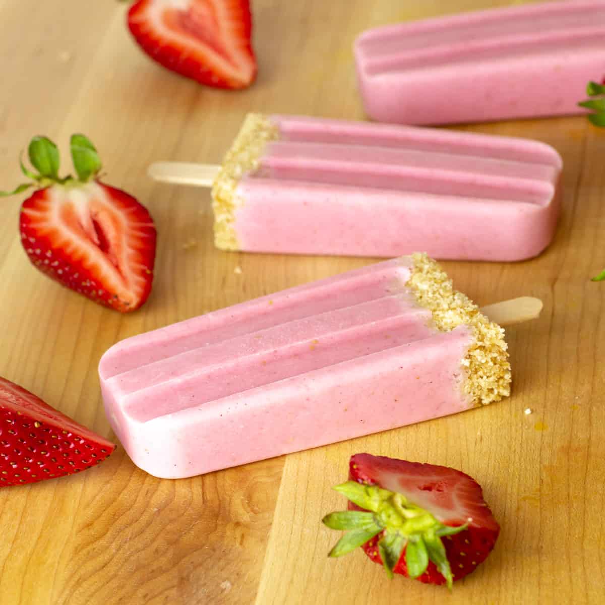 Strawberries And Cream Popsicle Recipe The Black Peppercorn