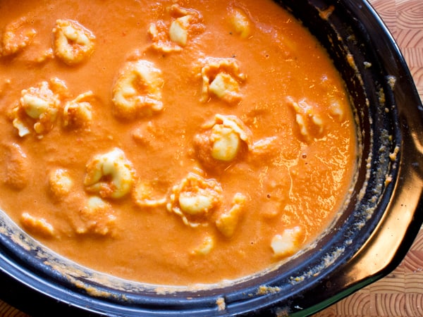 Crock Pot Tomato and Tortellini Soup-3