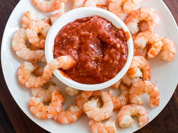 https://www.theblackpeppercorn.com/wp-content/uploads/2017/06/Peel-and-Eat-Shrimp-how-to-boil-shrimp-old-bay-seasoning-FI-10.jpg