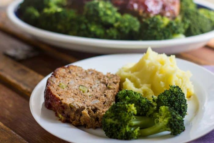 Easy meatloaf Recipe with Ground beef and ground pork