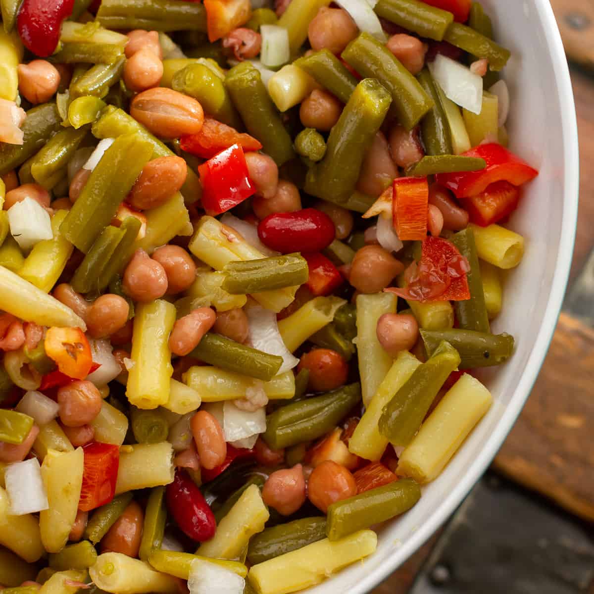 A bowl of bean salad.