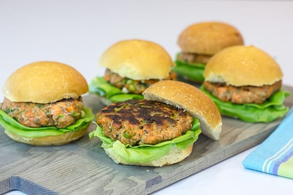 How to make salmon burgers Recipe