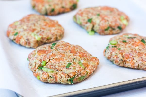 How to make salmon burgers Recipe