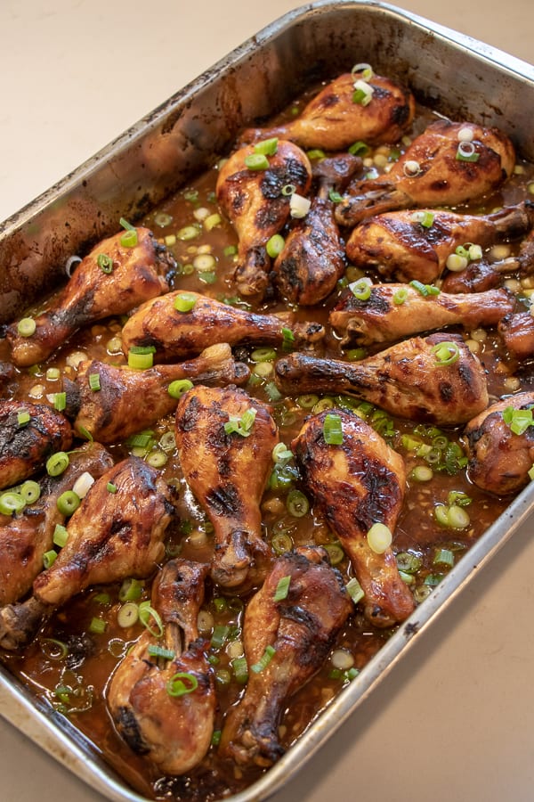 Gebakken Kippenpoot Drumsticks met Honing Knoflook Saus Recept Marea