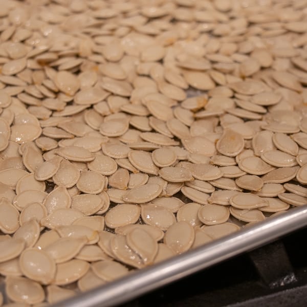 How to Roast Pumpkin Seeds in the Oven Recipe