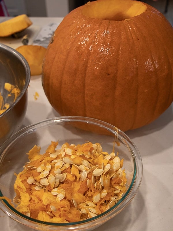 How to Roast Pumpkin Seeds in the Oven Recipe