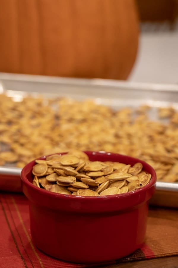 How to Roast Pumpkin Seeds in the Oven Recipe