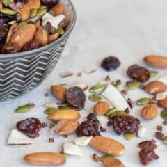 Healthy trail mix with hearty combination almonds, dried cherries, pepitas, coconut strips and cacao nibs. This mix has no sugar but there is a chocolate flavour from the nibs.