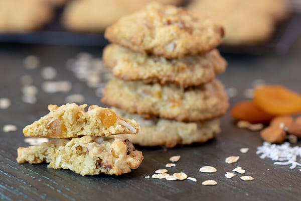 Chewy oatmeal cookie recipe with diced dried apricot, toasted almonds and coconut. Fruity tropical cookie that is a nice change from raisin or chocolate chips.