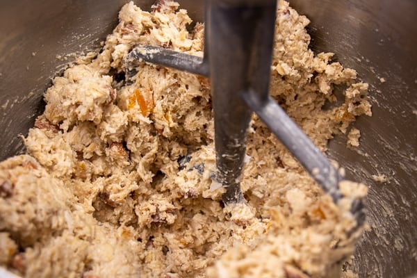 Chewy oatmeal cookie recipe with diced dried apricot, toasted almonds and coconut. Fruity tropical cookie that is a nice change from raisin or chocolate chips.