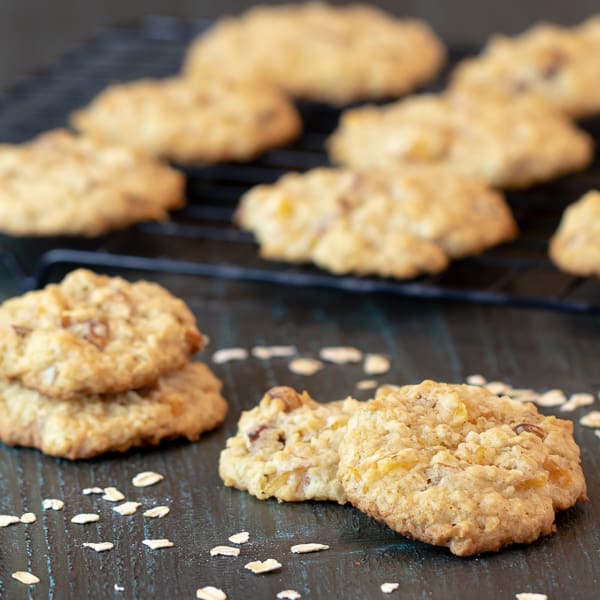 Chewy oatmeal cookie recipe with diced dried apricot, toasted almonds and coconut. Fruity tropical cookie that is a nice change from raisin or chocolate chips.