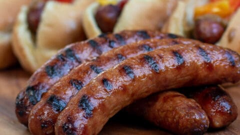 https://www.theblackpeppercorn.com/wp-content/uploads/2020/08/How-to-Grill-Italian-Sausages-square-1-480x270.jpg