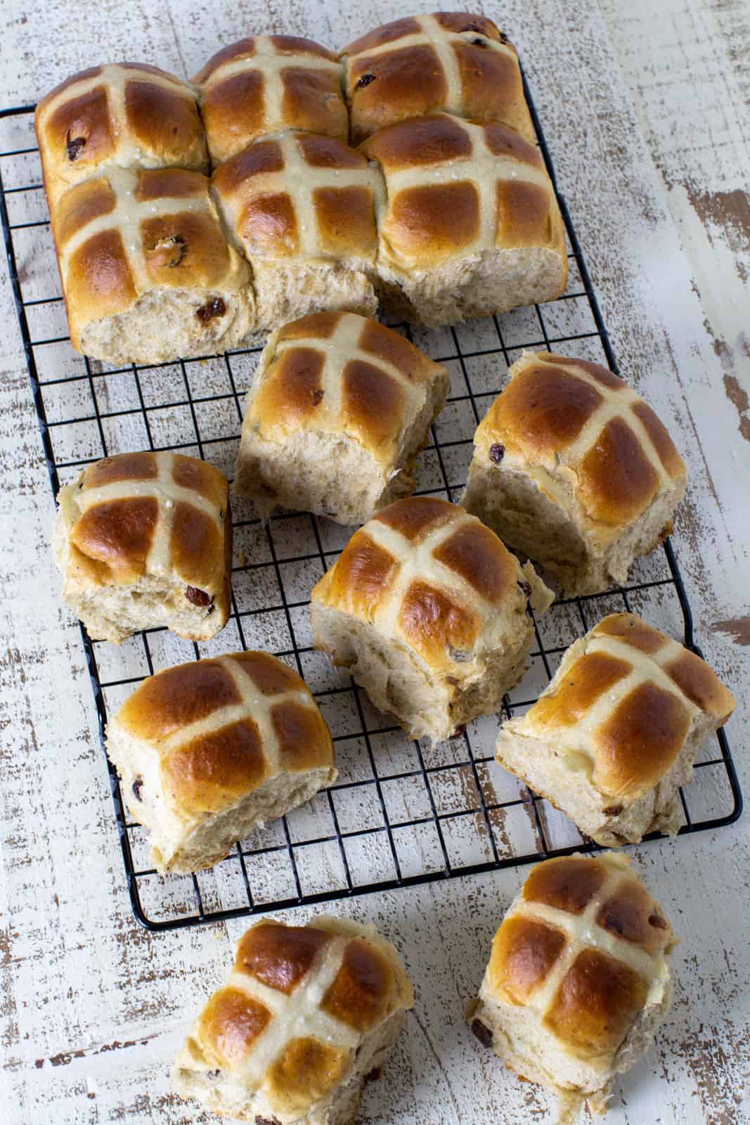 Overhead picture of hot cross buns.