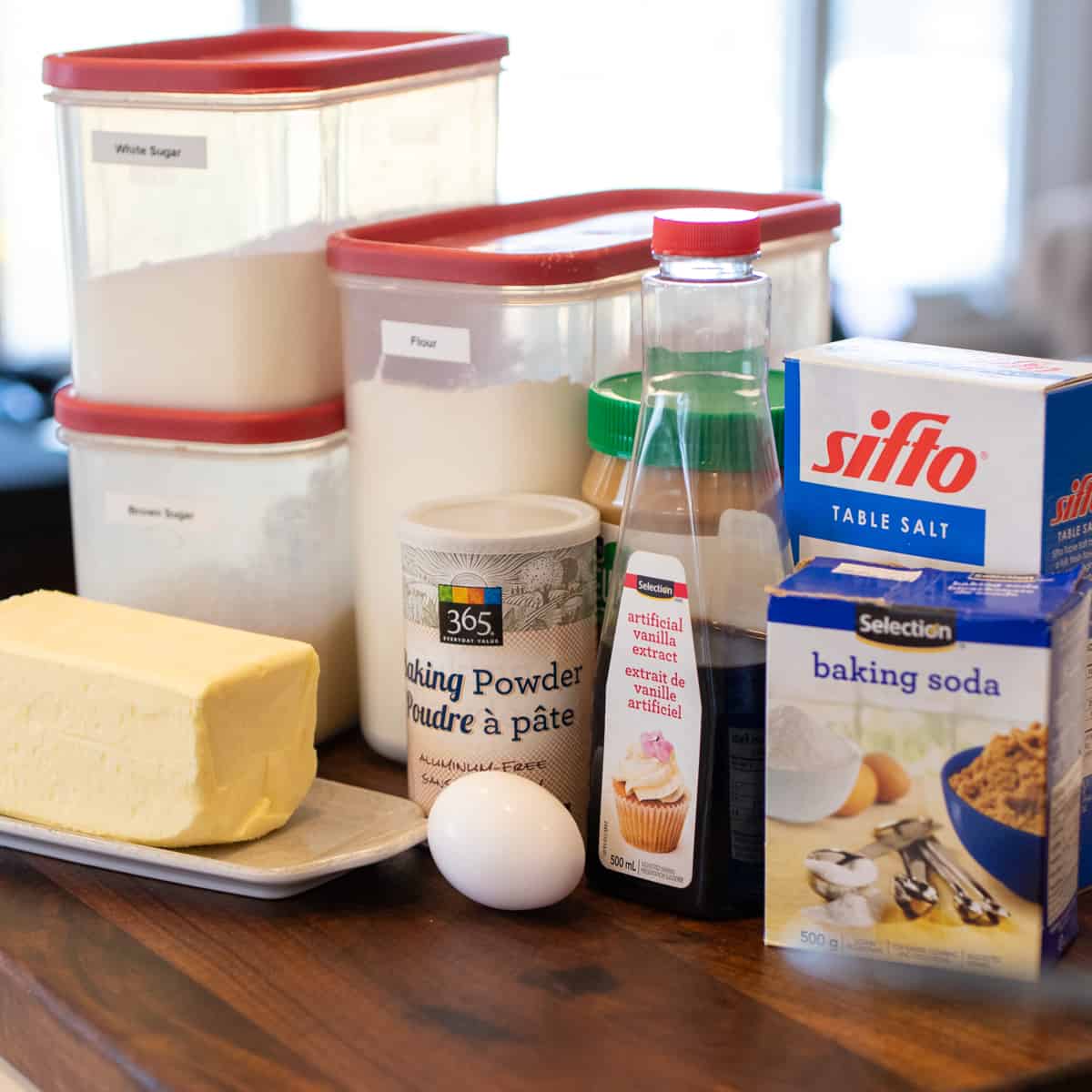 The ingredients for the recipe set out on a cutting board.