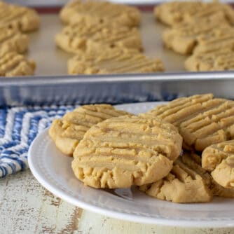 A plate of fresh baked peanut butter cookies.