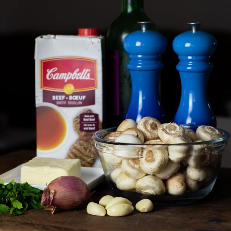 Sautéed Button Mushrooms Recipe - The Black Peppercorn