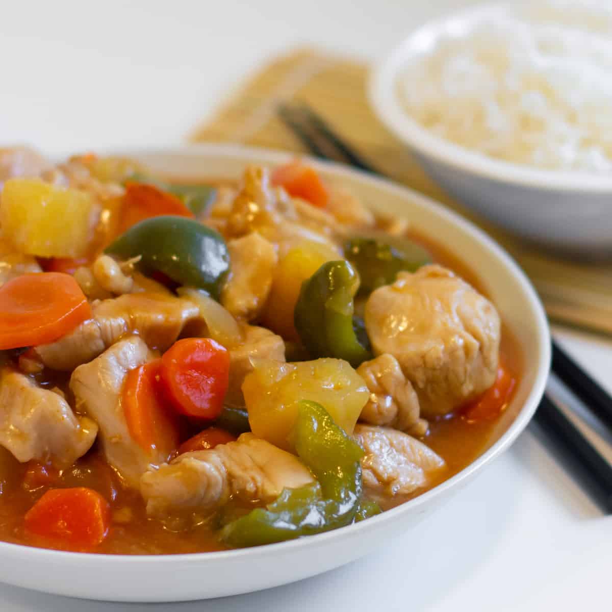 A close up picture of a sweet and sour stir fry.